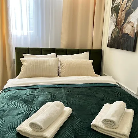 Apartment Pereca 2 Deluxe Separate Bedroom Ac By Perfect Warsaw