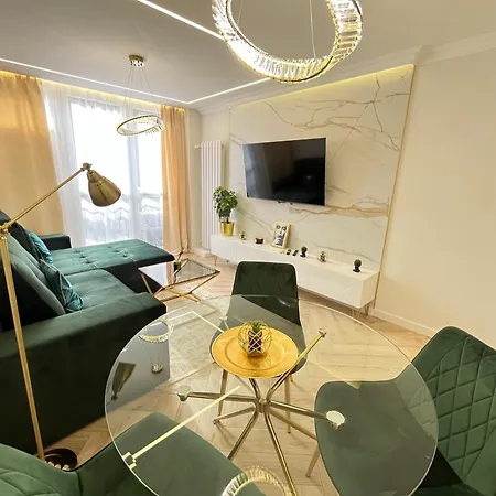 Pereca 2 Deluxe Separate Bedroom Ac By Perfect