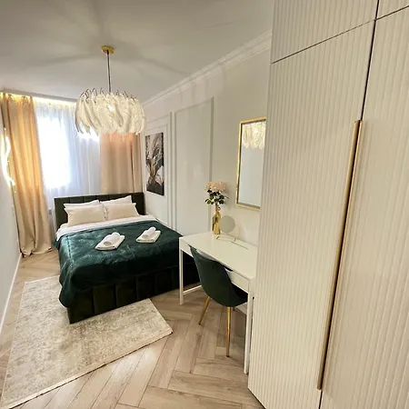 Pereca 2 Deluxe Separate Bedroom Ac By Perfect Apart