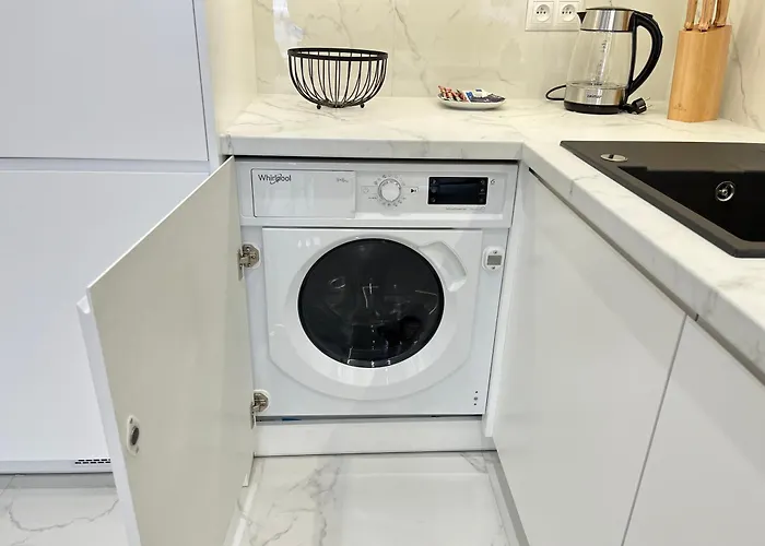 Pereca 2 Deluxe Separate Bedroom Ac By Perfect * Warszawa