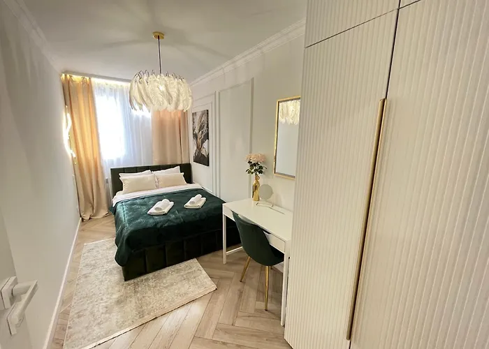 Pereca 2 Deluxe Separate Bedroom Ac By Perfect