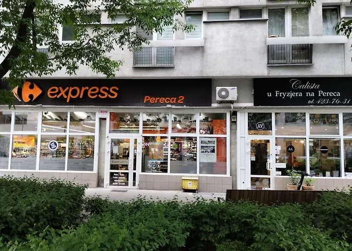 Pereca 2 Deluxe Separate Bedroom Ac By Perfect * Warszawa